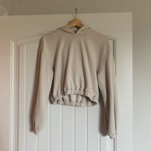 Super soft tan abercrombie cropped hoodie